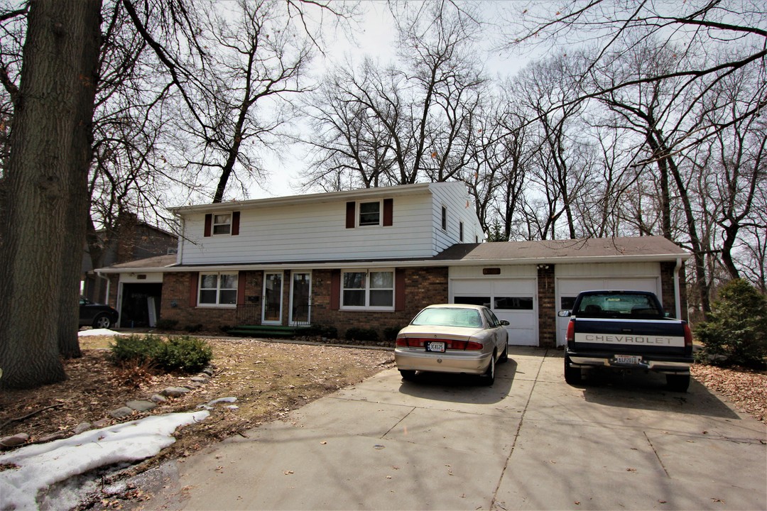 1426-28 Beech Tree Dr. Duplex in Green Bay, WI - Building Photo