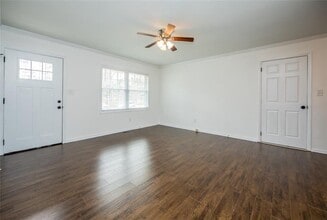 3051 Fern Valley Dr SW in Marietta, GA - Building Photo - Building Photo