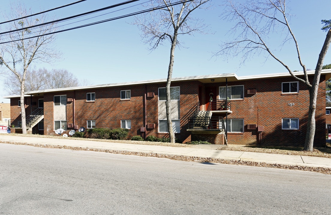 Cardinal Apartments in Raleigh, NC - Building Photo