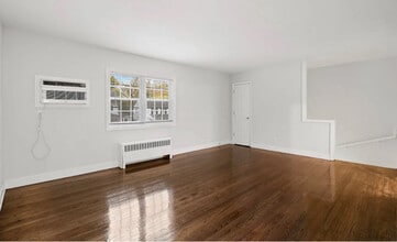 345 Broad St in Red Bank, NJ - Building Photo - Building Photo