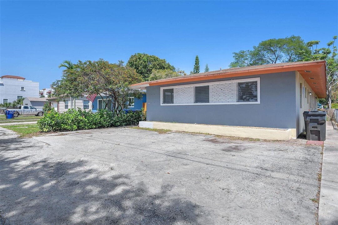 923 N 17th Ave in Hollywood, FL - Building Photo