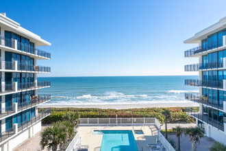 LA COLONNADE in Satellite Beach, FL - Building Photo - Building Photo