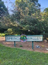 115 Creekview Cir in Carrboro, NC - Building Photo - Building Photo