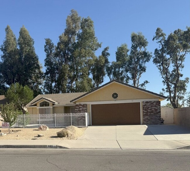 property at 885 W 56th St