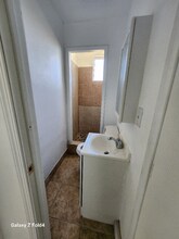 1701 Owens St-Unit -D in Bakersfield, CA - Building Photo - Building Photo