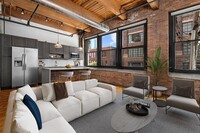 The Lofts at Gin Alley in Chicago, IL - Building Photo - Building Photo