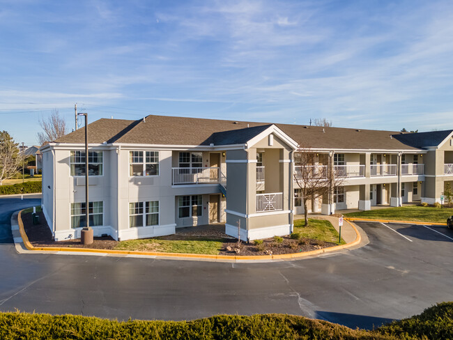 Furnished Studio - Lenexa in Lenexa, KS - Foto de edificio - Building Photo