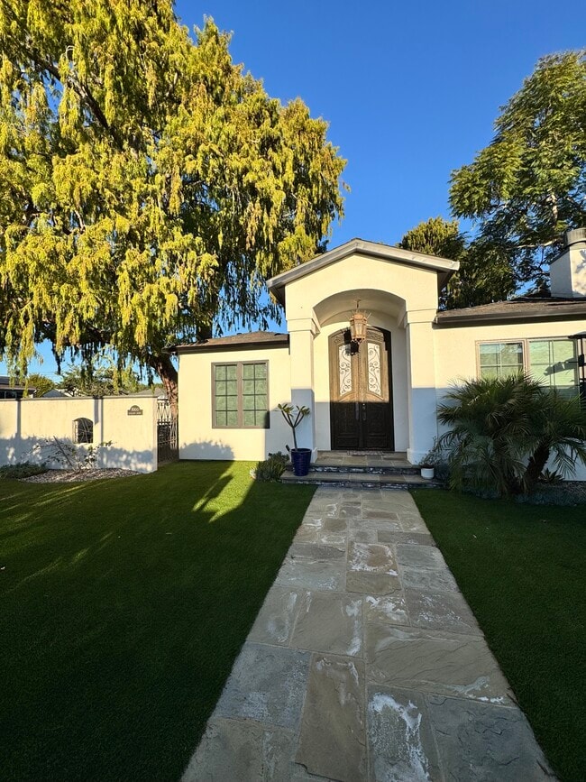 property at 8000 Westlawn Ave