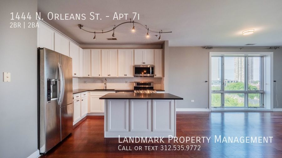 1444 N Orleans St, Unit Apt 7i in Chicago, IL - Building Photo