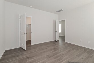 15216 Estrella Rd E in Houston, TX - Building Photo - Building Photo