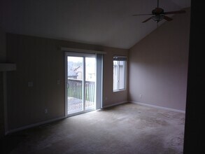 11624 N Manning Ave in Kansas City, MO - Building Photo - Building Photo