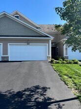 3203 Rossmore Cir in Powell, OH - Building Photo - Building Photo