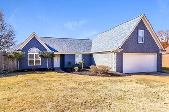 2827 Fletcher View Dr in Memphis, TN - Building Photo - Building Photo