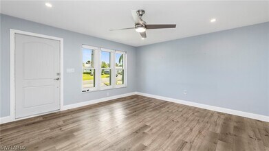 54 Hilo Ct in Naples, FL - Building Photo - Building Photo