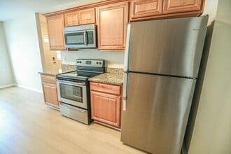 8238 Northview Ct in Laurel, MD - Building Photo - Building Photo