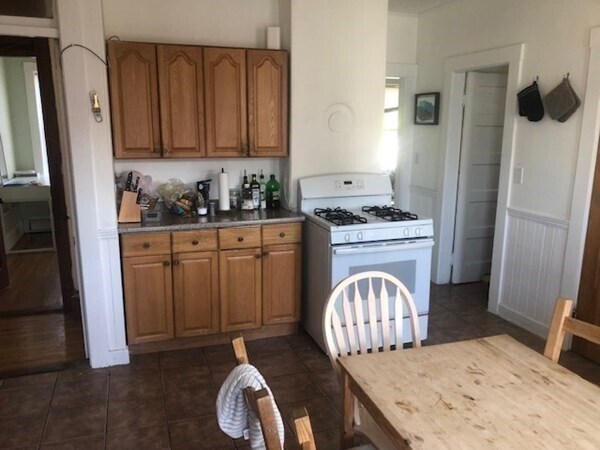 32 Calvin St-Unit -3 in Somerville, MA - Building Photo - Building Photo