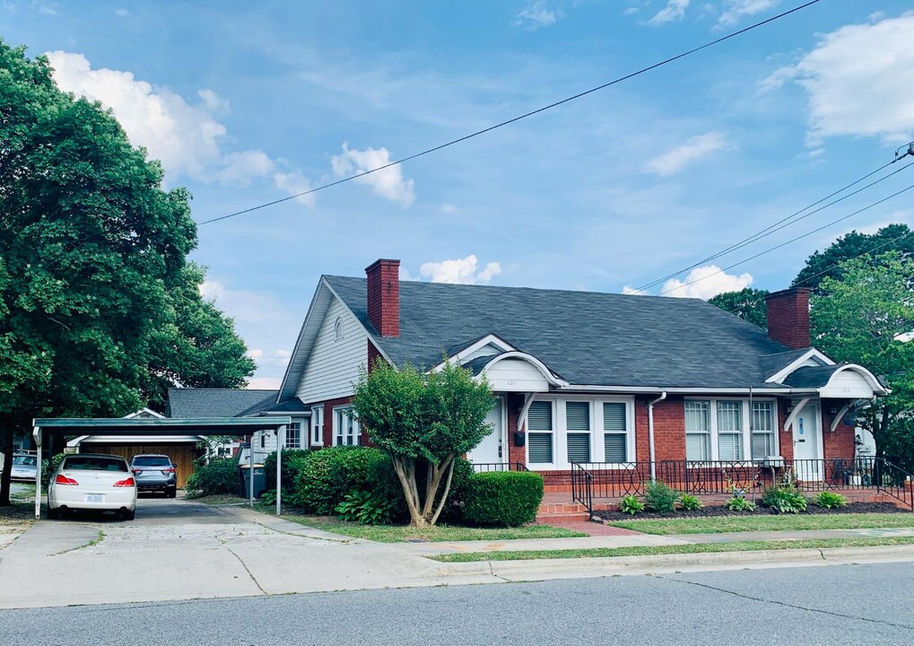 123 S Ridge Ave in Kannapolis, NC - Building Photo