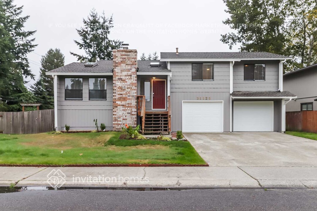 31125 11th Pl SW in Federal Way, WA - Building Photo