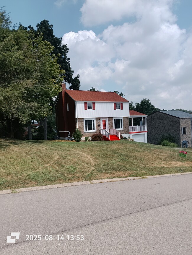 property at 5115 Daube Dr