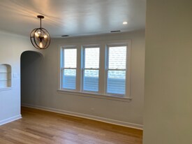 1008 N Mozart St in Chicago, IL - Building Photo