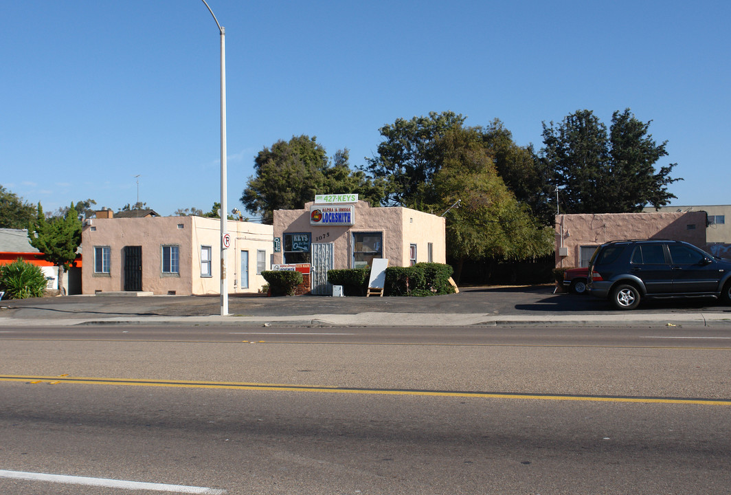 Chula Villas in Chula Vista, CA - Building Photo