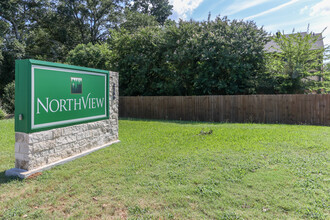 Northview Apartment Homes in Nacogdoches, TX - Foto de edificio - Building Photo