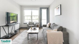 14041 Hyatt Rd in Jacksonville, FL - Building Photo