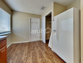 4504 Reynolds Creek Ave in Plant City, FL - Building Photo - Building Photo