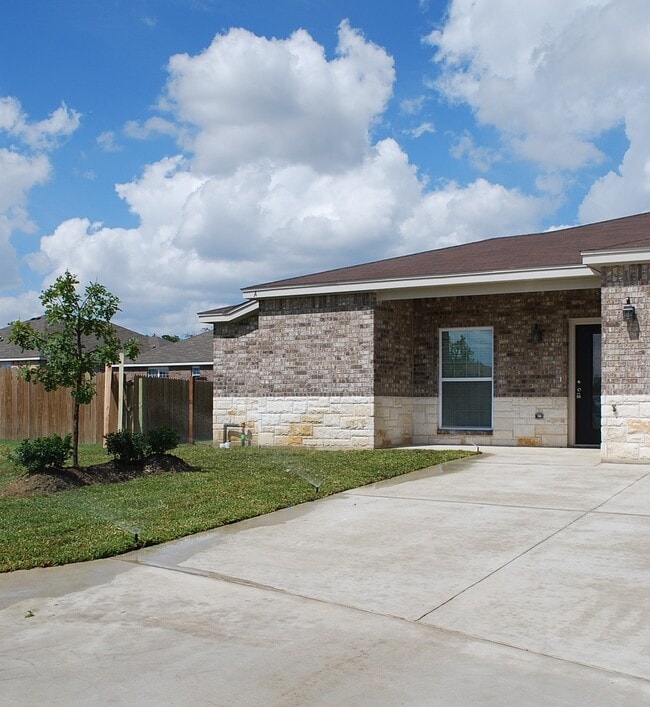 property at 2003 Tru Cir