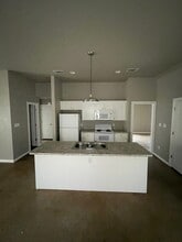 118 Quail Meadows Dr in Rio Vista, TX - Building Photo - Building Photo