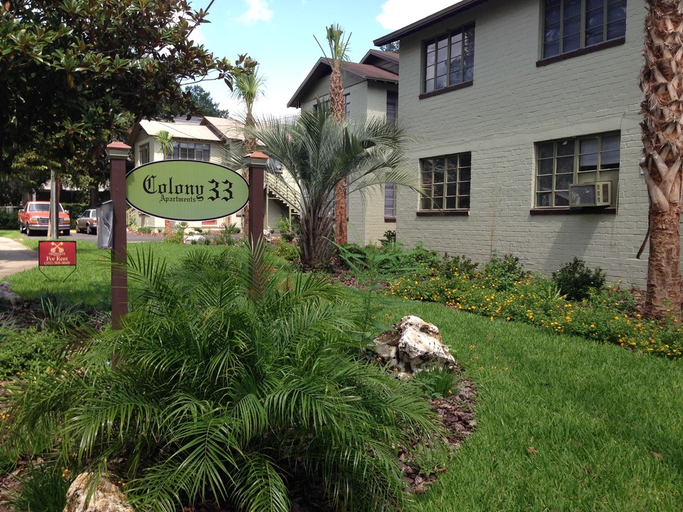 Colony 33 in Gainesville, FL - Foto de edificio