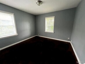 853 Nassau Dr in St. Louis, MO - Building Photo - Building Photo