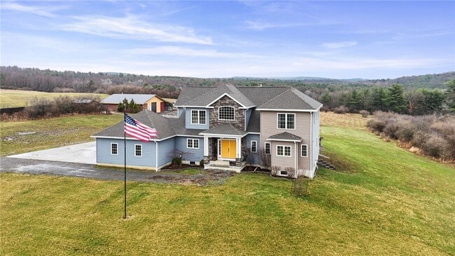 136 Vargo Rd in Horseheads, NY - Building Photo - Building Photo