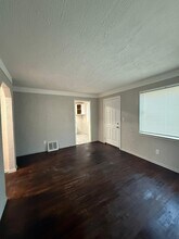 14891 Hartwell St in Detroit, MI - Building Photo - Building Photo
