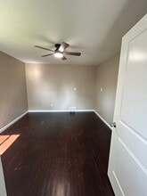 137 Wittberg St, Unit 1 in Brentwood, NY - Building Photo - Building Photo