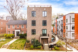 4004 Edmunds St NW in Washington, DC - Building Photo - Building Photo