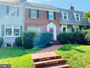 1712 37th St NW in Washington, DC - Building Photo - Building Photo