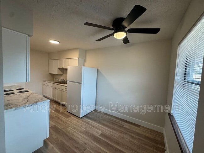 606 S 7th St in Tarkio, MO - Building Photo - Building Photo