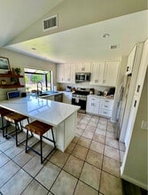 921 Hackamore St in Ojai, CA - Building Photo - Building Photo
