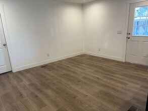 2060 N Center St in Mesa, AZ - Foto de edificio - Building Photo