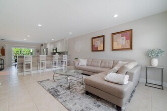 2914 Spanish Trail in Delray Beach, FL - Building Photo - Building Photo