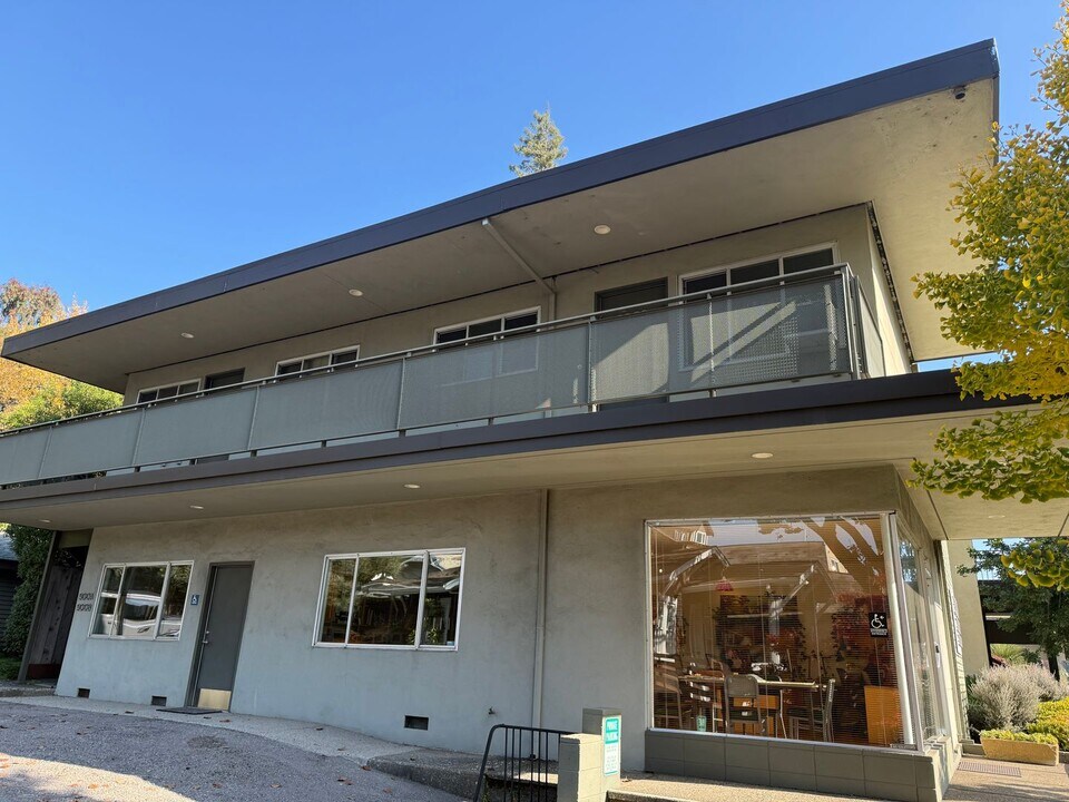 500 Red Hill Ave in San Anselmo, CA - Building Photo