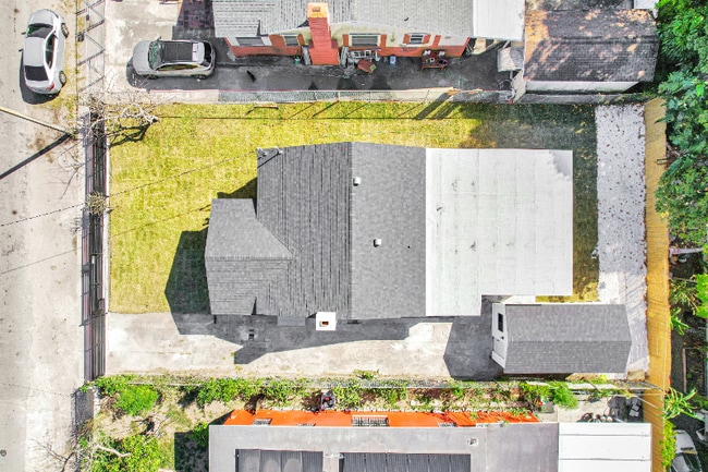 3040 NW 13th Ave in Miami, FL - Building Photo - Building Photo