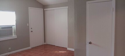 4133-4135 Hawthorne Ave in Dallas, TX - Building Photo - Building Photo