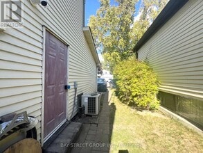 45 Lillooet Crescent in Richmond Hill, ON - Building Photo - Building Photo