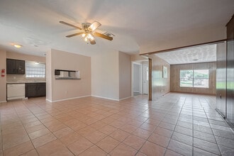 3619 Kilkenny Dr in Houston, TX - Building Photo - Building Photo
