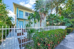 1135 Euclid Ave in Miami Beach, FL - Building Photo