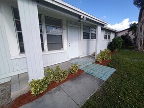 3115 Prince Dr in Lake Worth Beach, FL - Building Photo - Building Photo