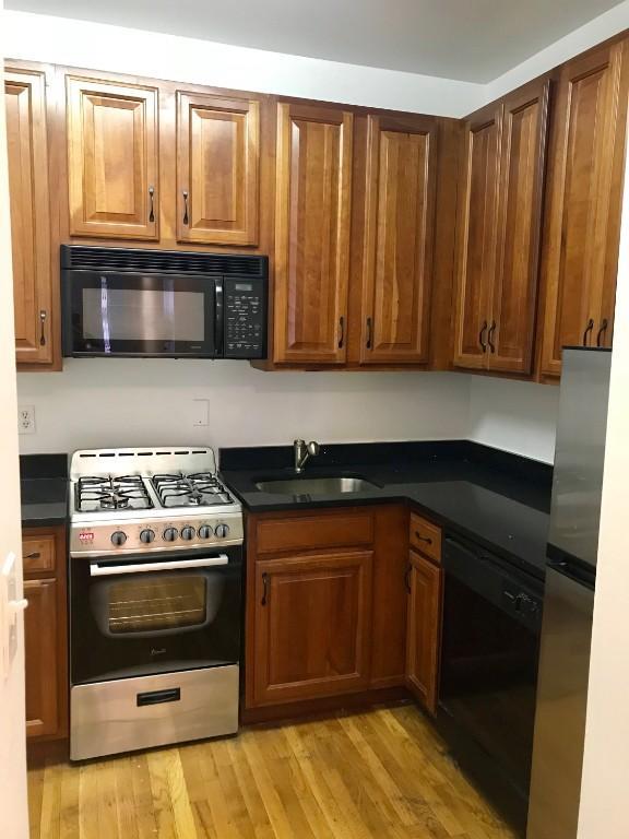 property at 212 W 104th St