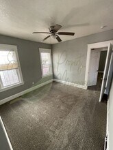 3618 Roberts St in Kansas City, MO - Building Photo - Building Photo